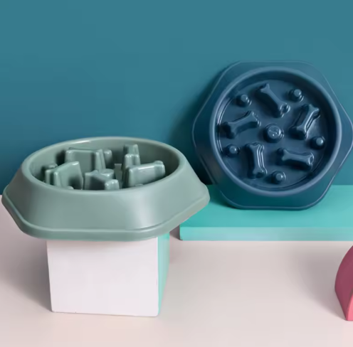 Gamelle Anti-Glouton Premium - Santé et Sérénité pour vos Compagnons PetWorld